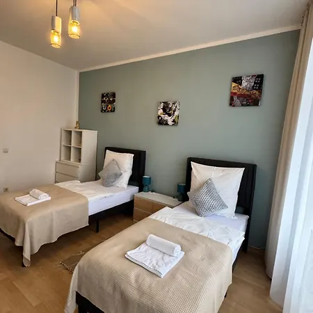 Apartamento Arminos Large Group Apartment- 3 & 2 Wcs