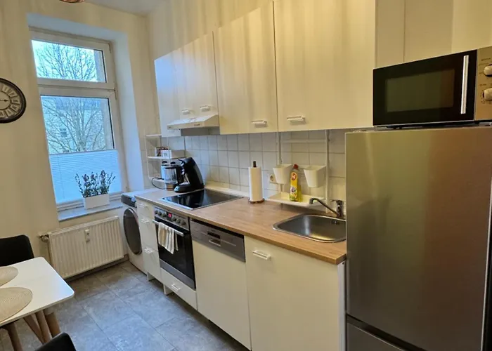 Apartment Arminos Large Group Apartment- 3 & 2 Wcs